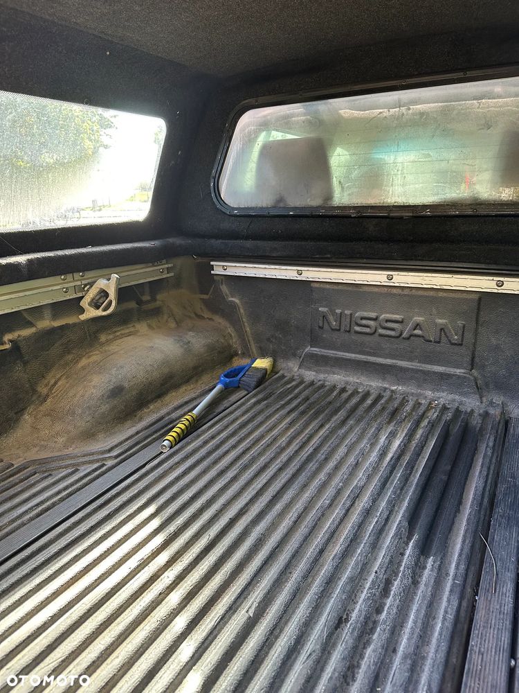 Nissan Navara - 1