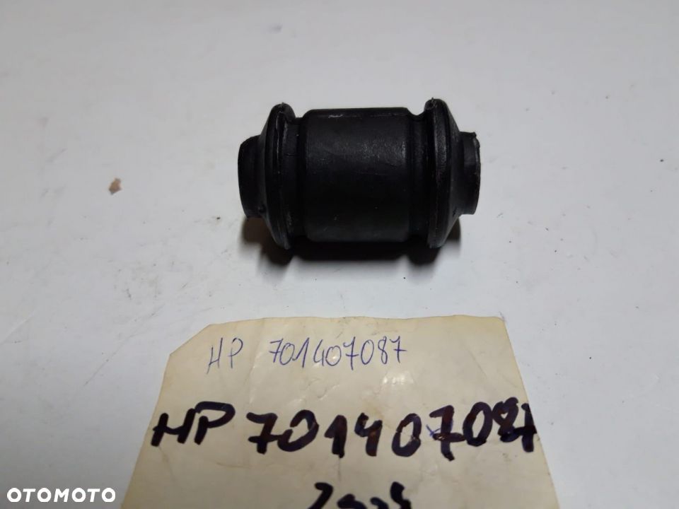 SILENTBLOK Tuleja  WAHACZA VW T4  90-2003  1,8-2,8 90> TYL GORA L=P 701407087 HP 104 054 - 1