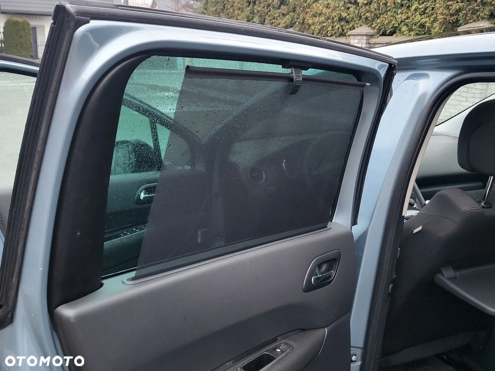 Peugeot 5008 1.6 THP Active 7os - 16