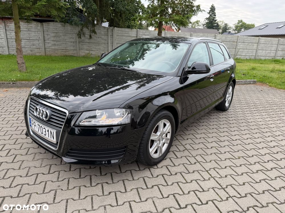 Audi A3 Sportback 1.6 Ambition - 4