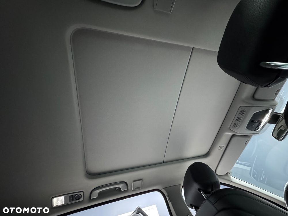 BMW Seria 5 520d Luxury Line - 31