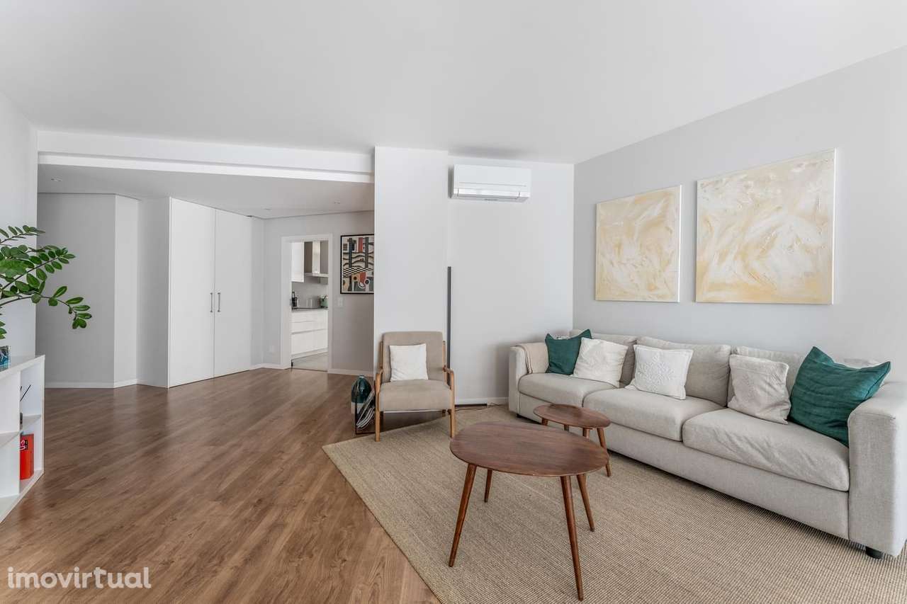 Apartamento T3 com varanda, Linda-a-Pastora Queijas, Oeiras - Grande imagem: 4/22