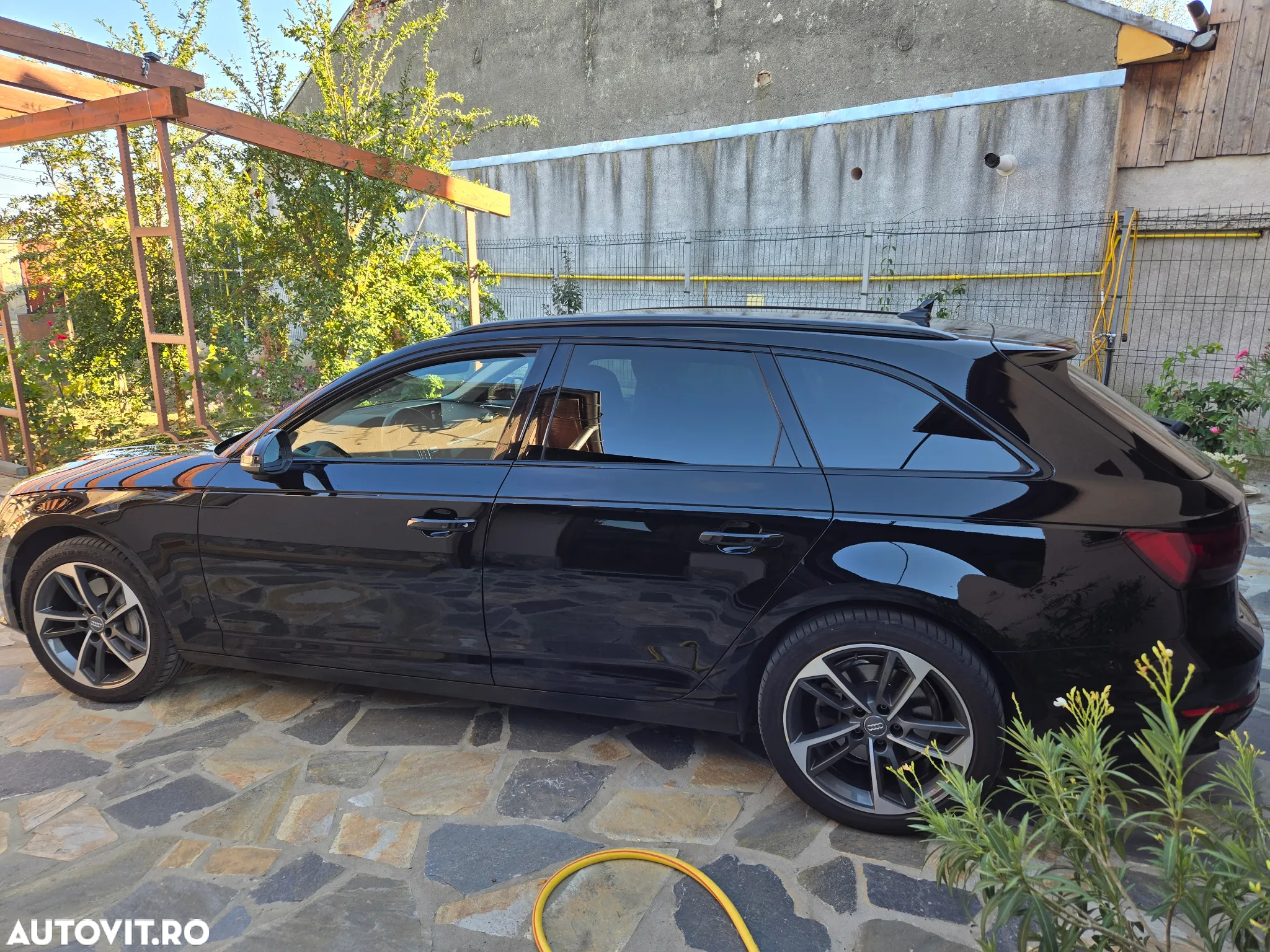 Audi A4 Avant 2.0 TDI S tronic quattro - 3