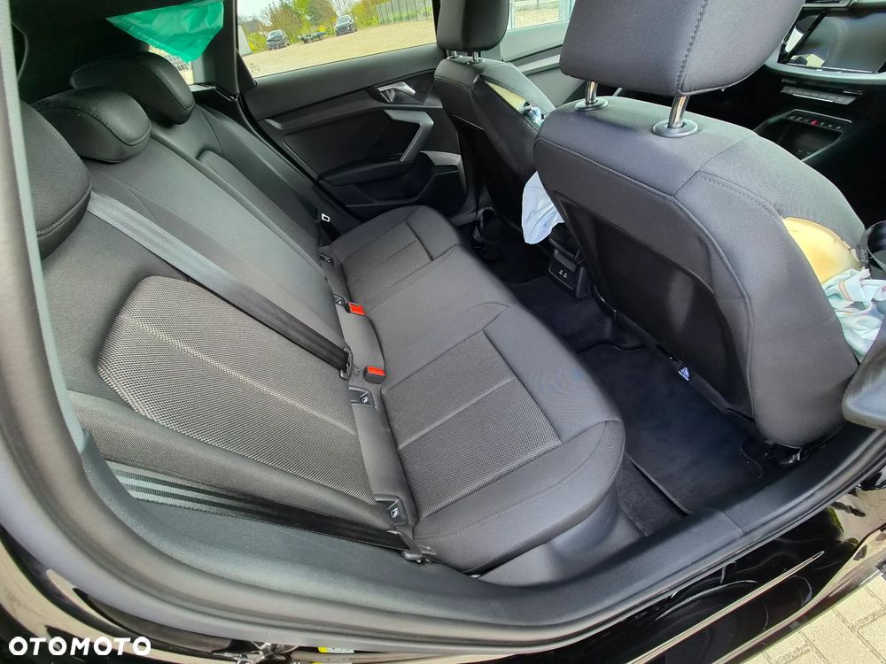Audi A3 Sportback 40 TFSIe S tronic - 9