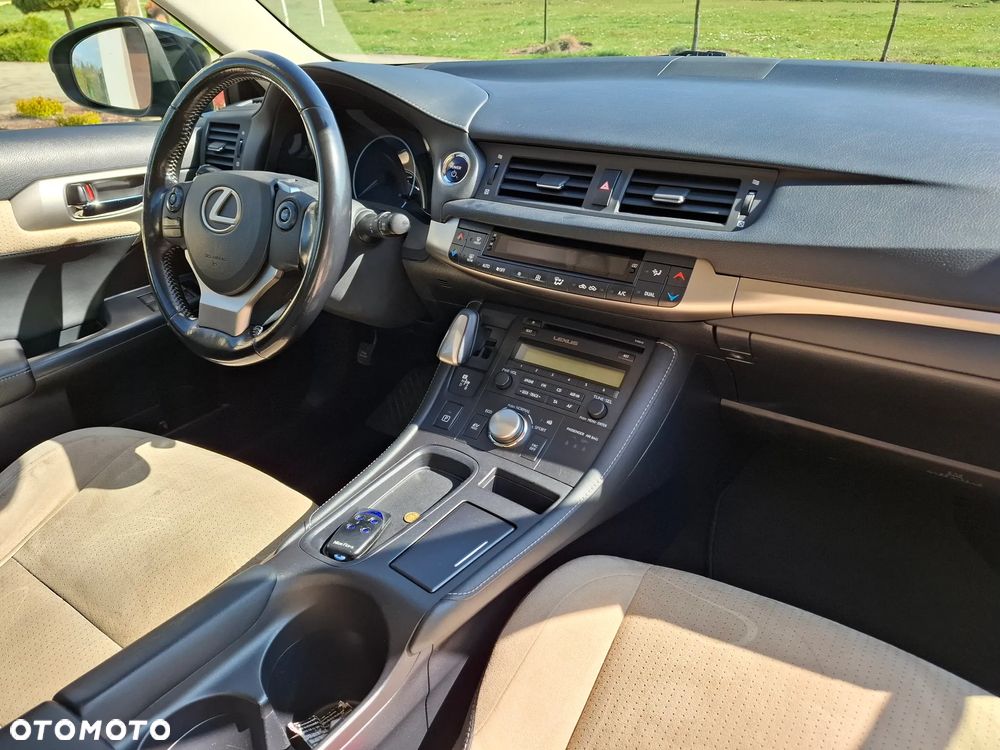 Lexus CT 200h Elite - 7