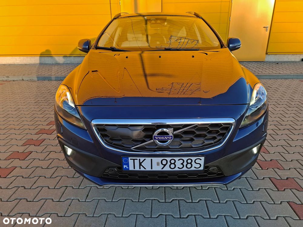 Volvo V40 Cross Country D3 Geartronic Ocean Race - 4