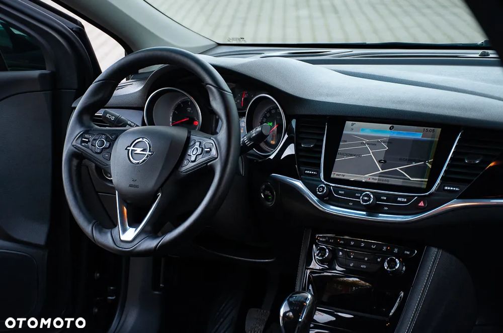 Opel Astra 1.4 Turbo Dynamic - 17