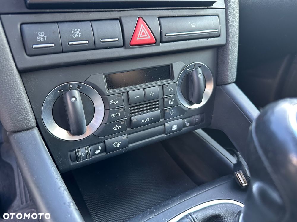 Audi A3 Sportback 1.9 TDI DPF Ambition - 13