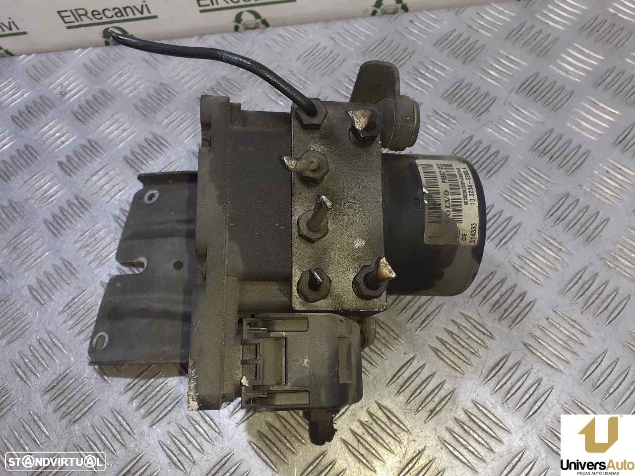 ABS VOLVO V70 II 2003 -P08671223 - 2