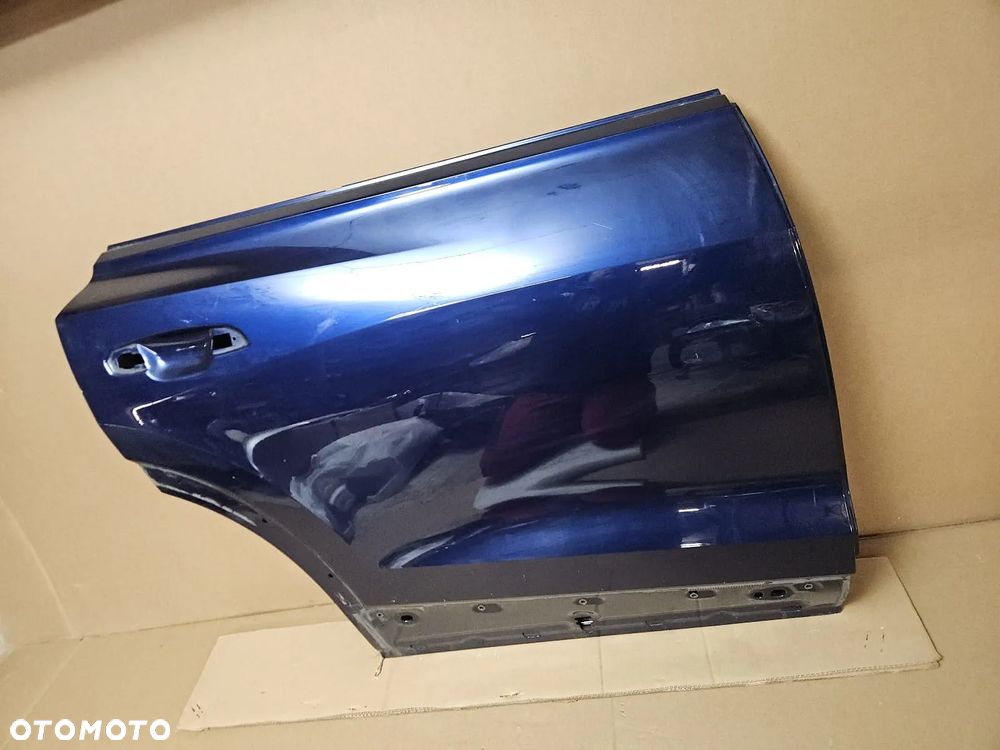 Drzwi prawe tylne Audi Q8 - 3
