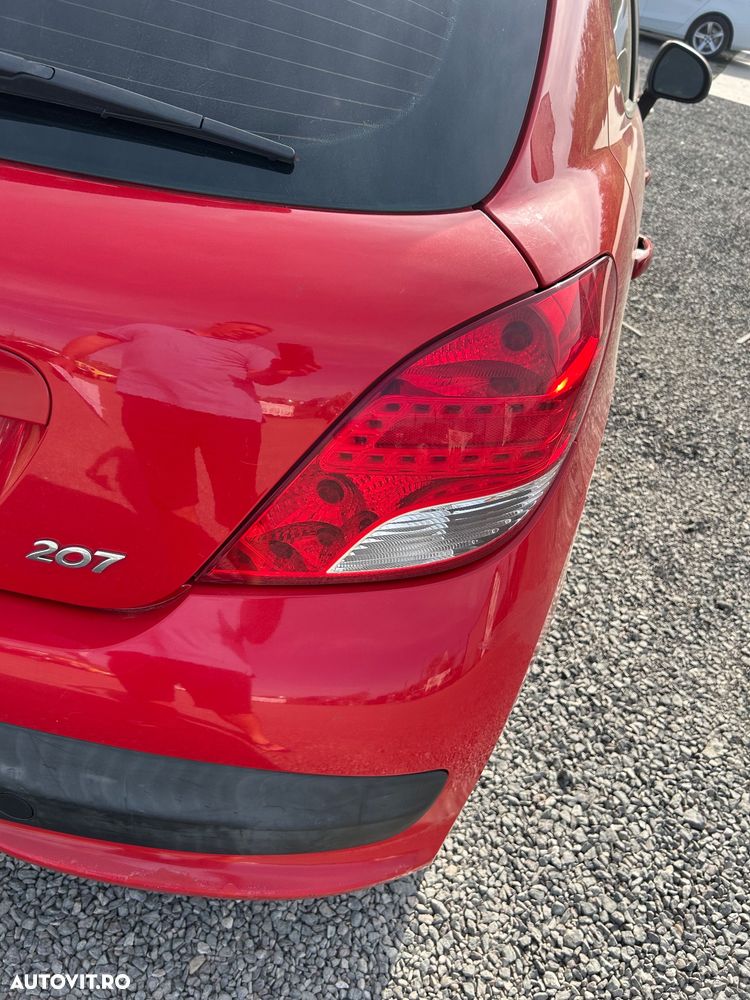 Peugeot 207 - 5