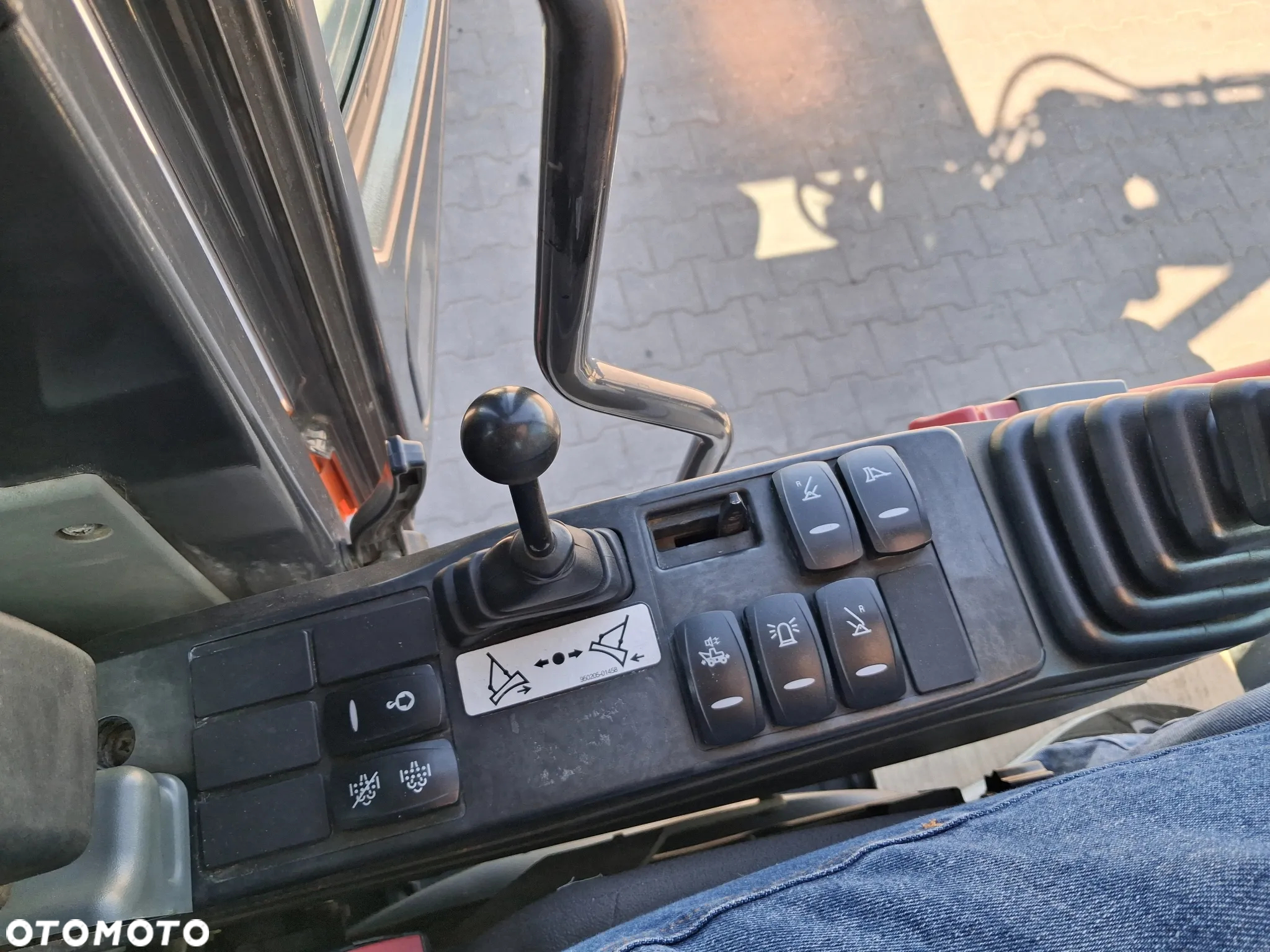 Doosan DX 140 W - 3 - 15