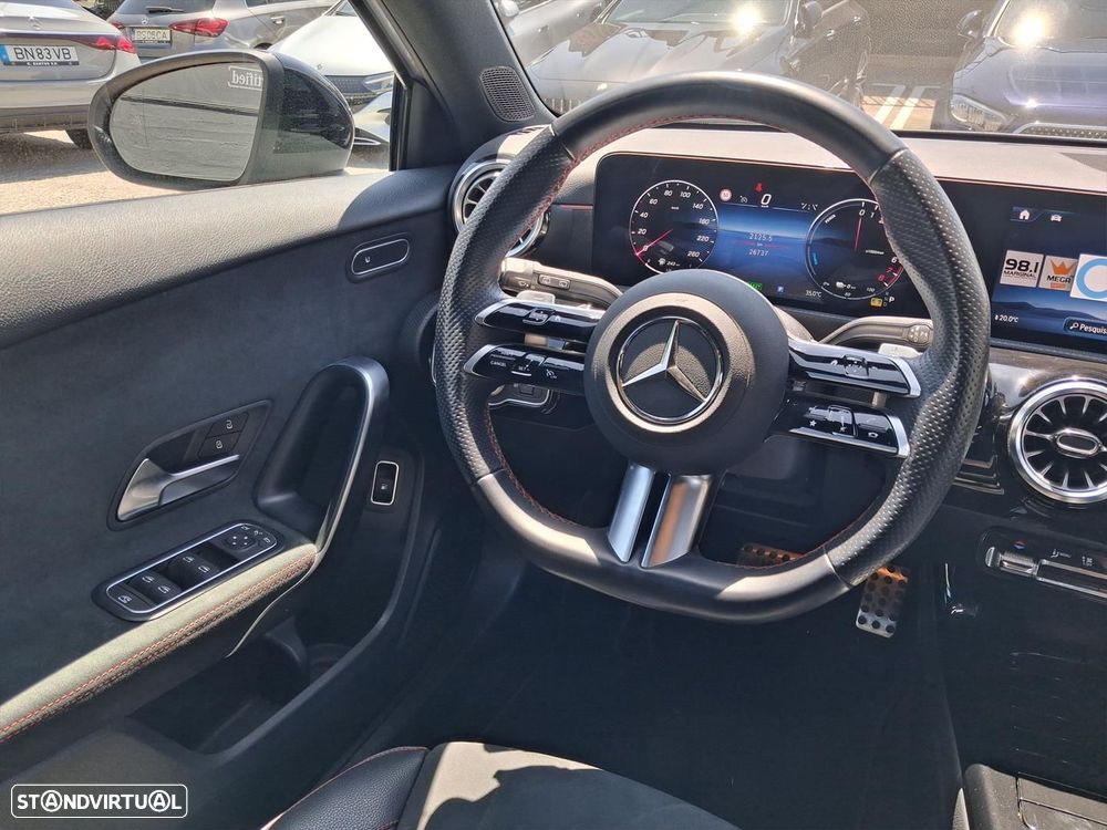 Mercedes-Benz A 250 e - 16
