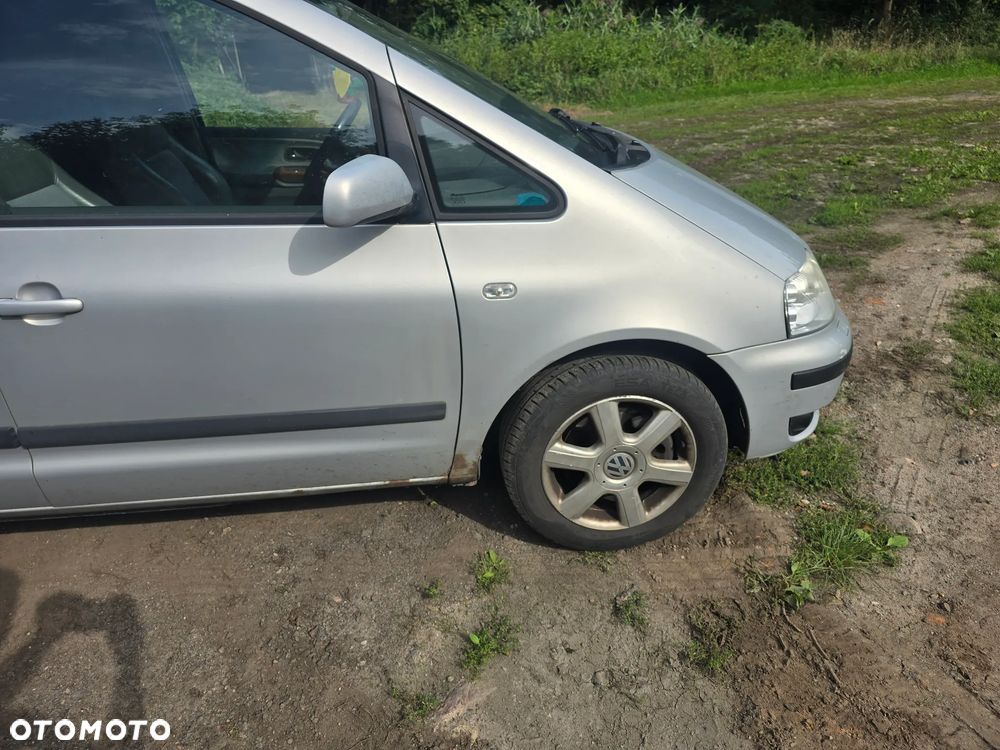 Volkswagen Sharan 1.9 TDI Highline - 18