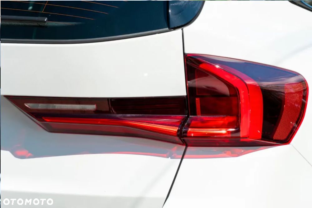 BMW X1 sDrive20i mHEV - 8