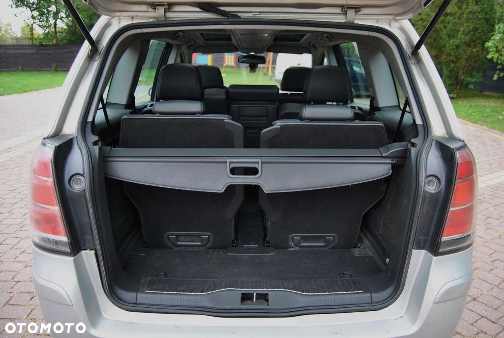 Opel Zafira 1.9 CDTI Cosmo - 12