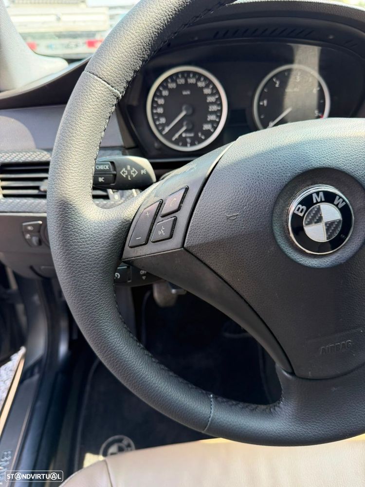 BMW 520 - 24