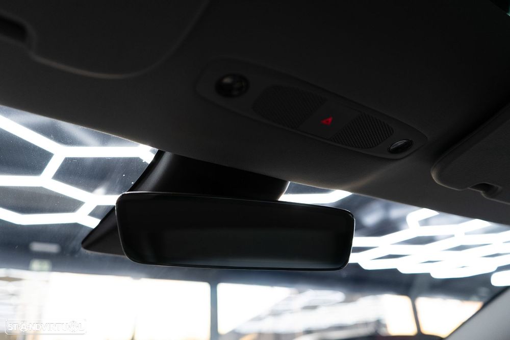 Tesla Model 3 Long-Range Dual Motor AWD - 44