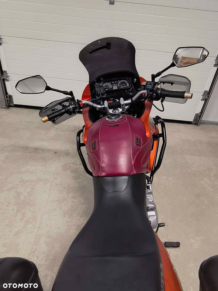 Honda XL - 6