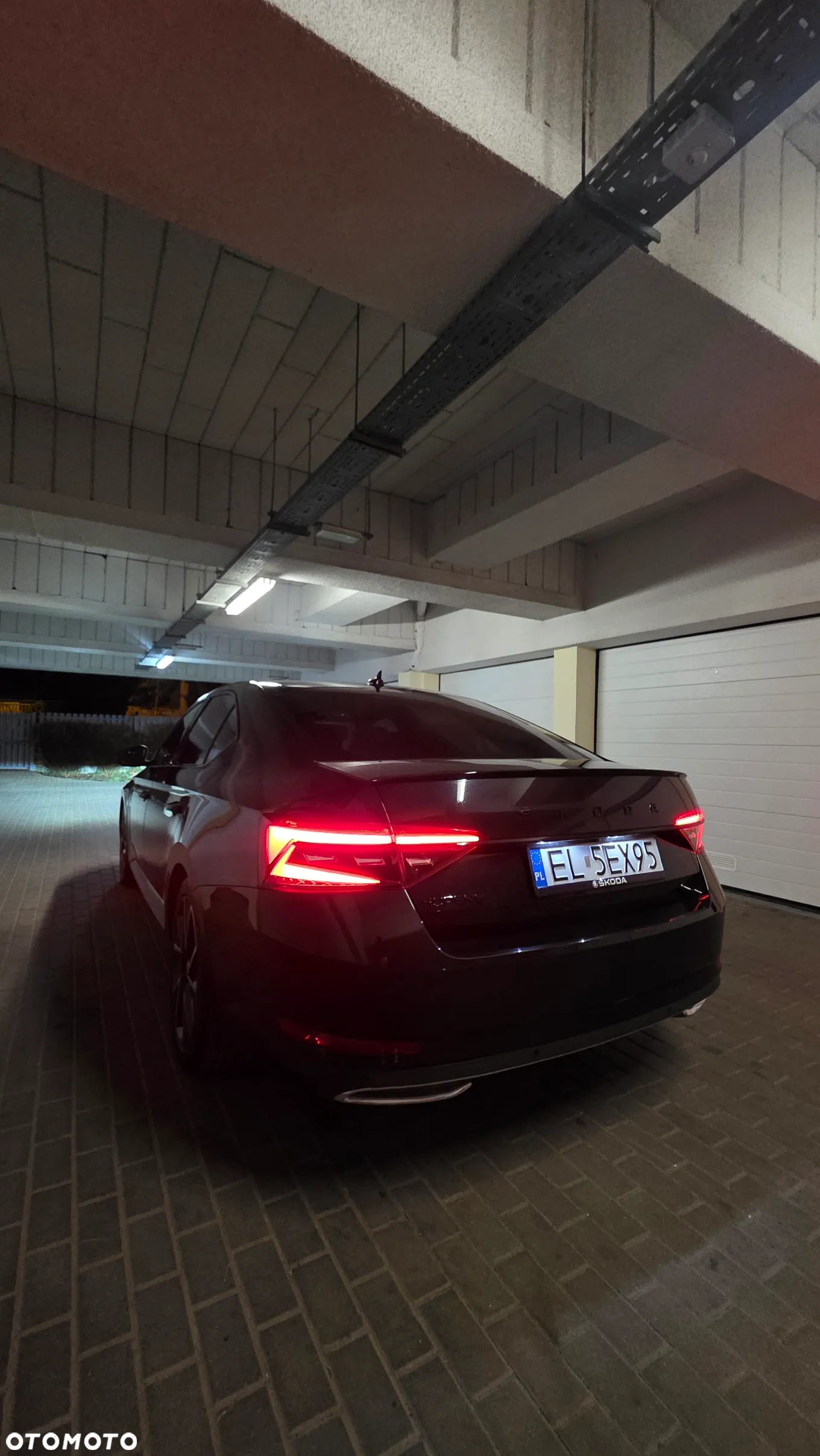 Skoda Superb 2.0 TSI Sportline DSG - 36