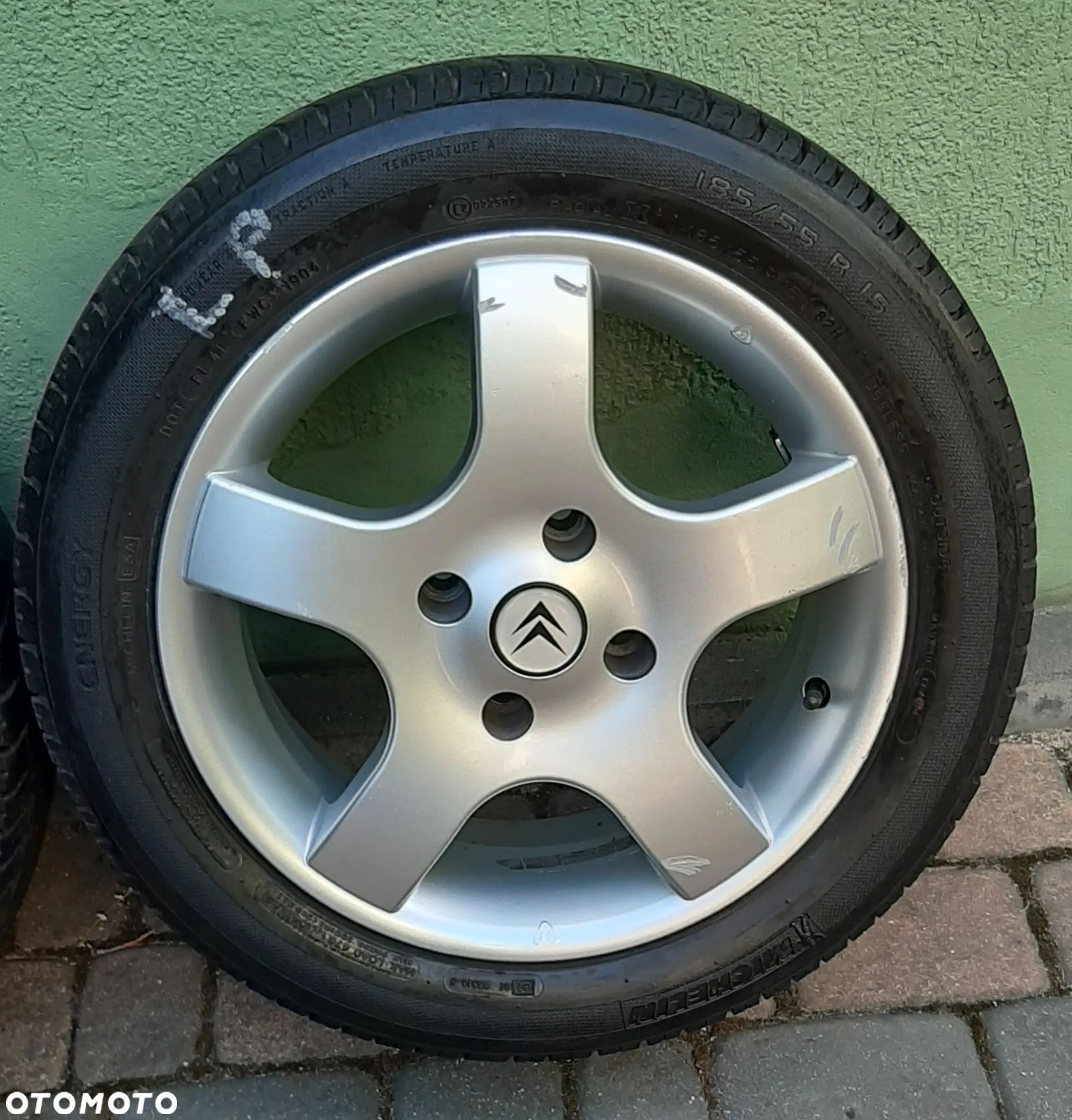 Alufelgi R15 używane z oponami Michelin do Citroena C2, C3 - 1