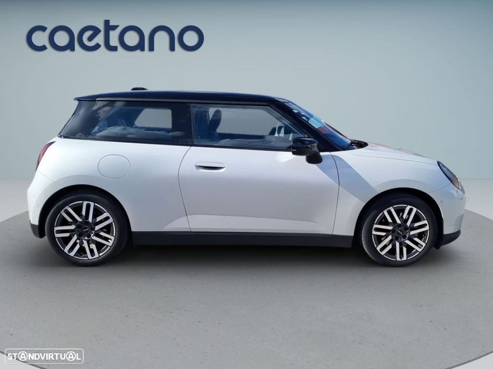 MINI 3 Portas Cooper E Classic S - 8