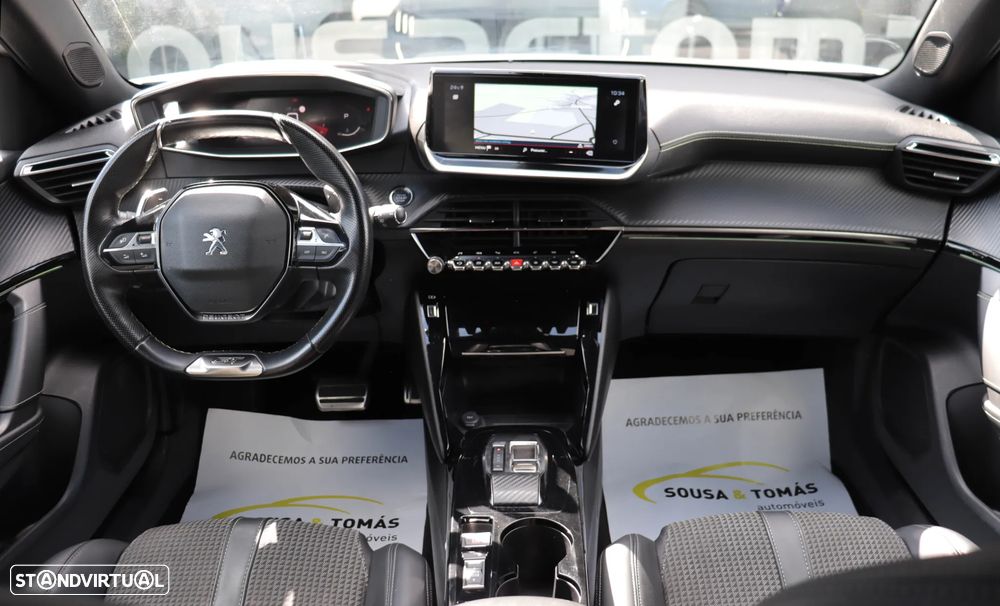 Peugeot 2008 1.2 PureTech GT EAT8 - 8