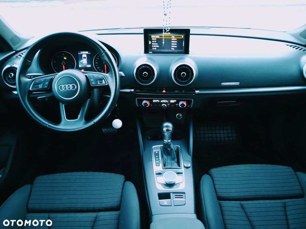 Audi A3 Sportback 35 TDI S tronic design - 8