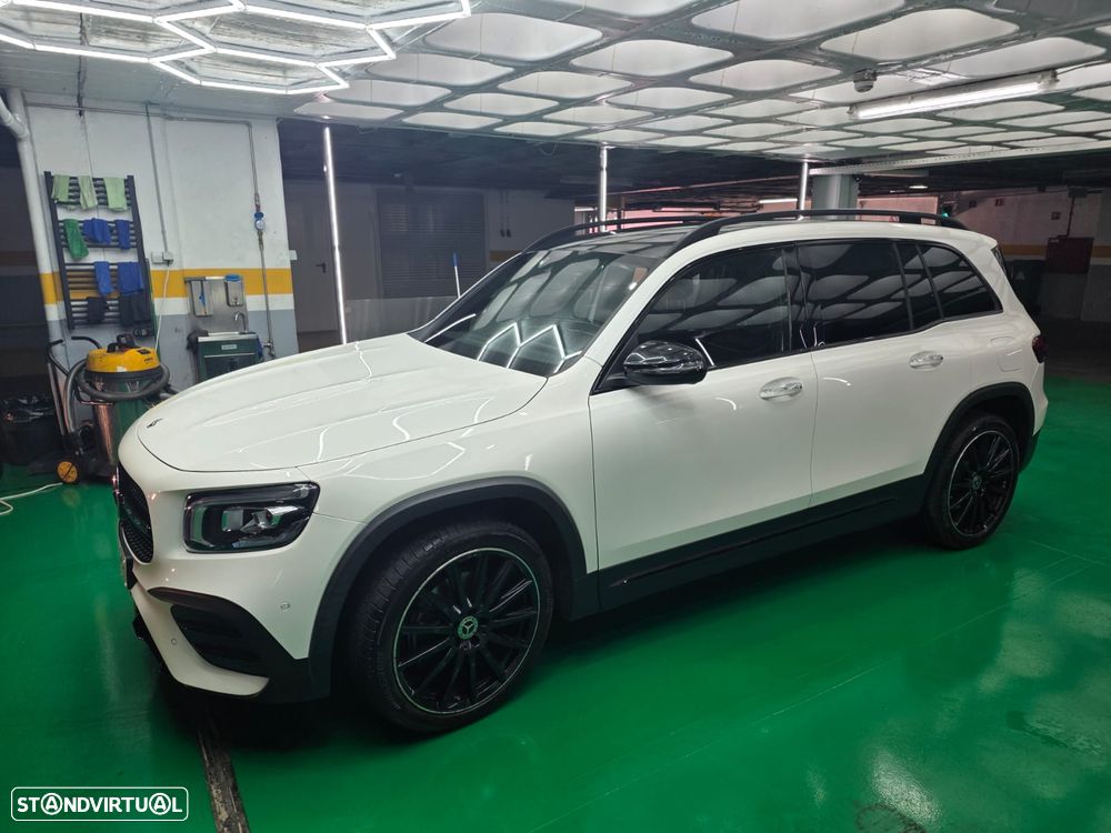 Mercedes-Benz GLB 180 - 11
