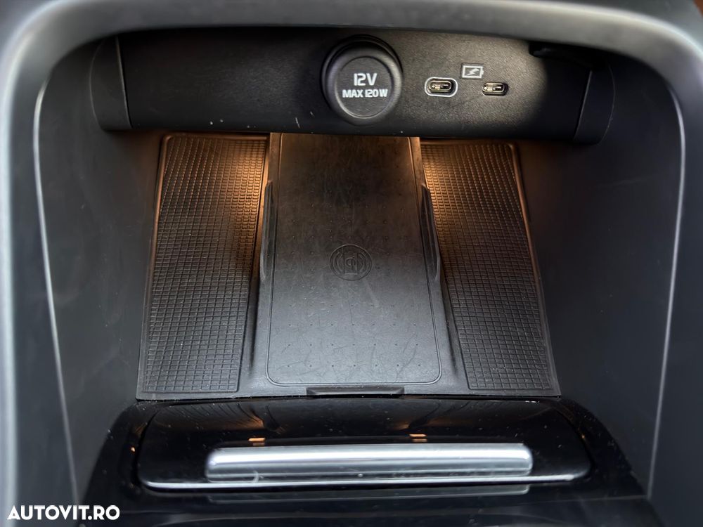 Volvo XC 40 P8 AWD Recharge RDesign - 31