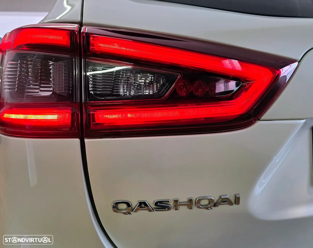 Nissan Qashqai 1.5 dCi N-Connecta - 15