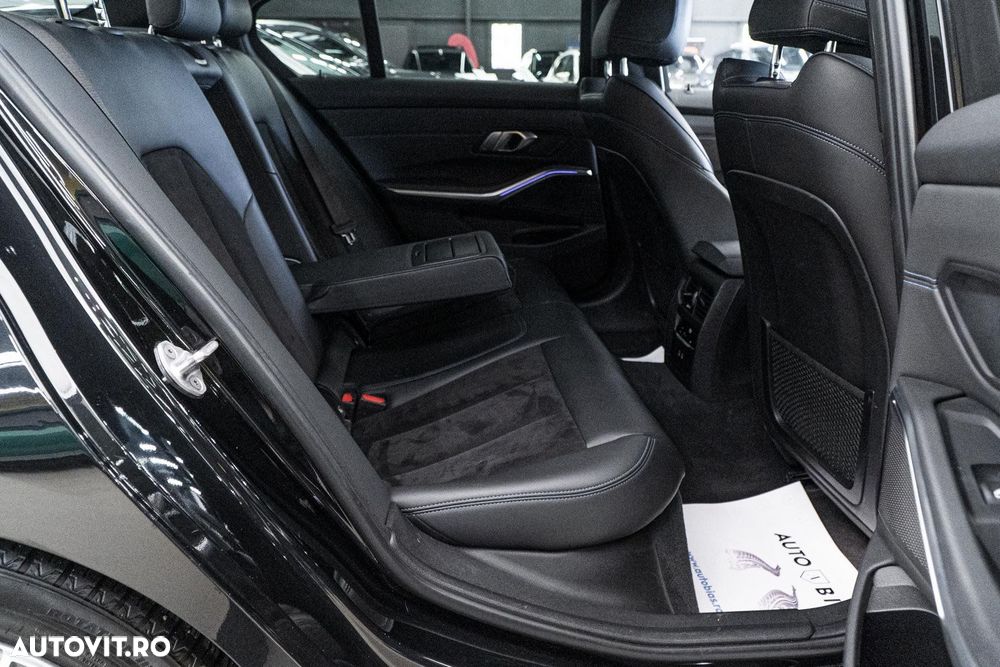 2020 BMW Seria 3 320i Aut. M Sport, photograph 8