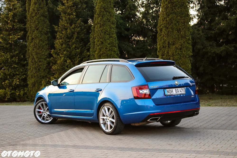 Skoda Octavia 2.0 TDI DSG RS - 6