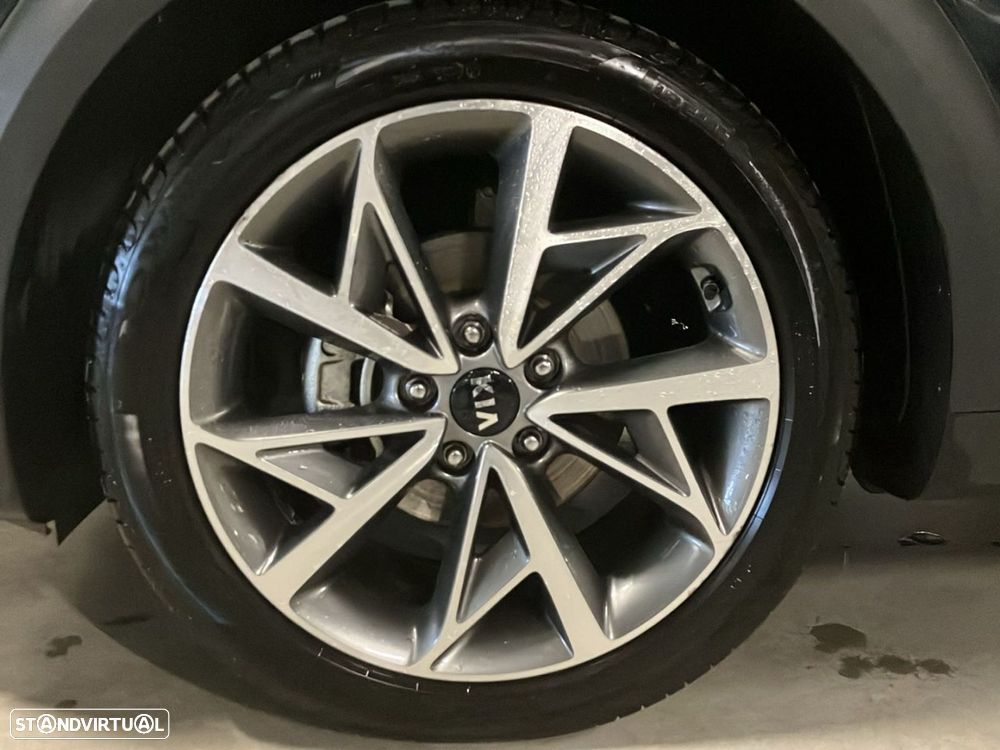 Kia Niro 1.6 GDi HEV EX - 9