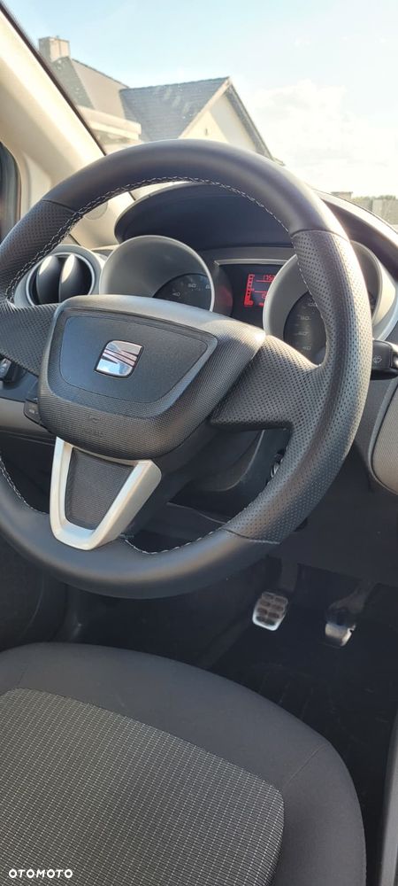 Seat Ibiza 1.4 16V Reference - 17
