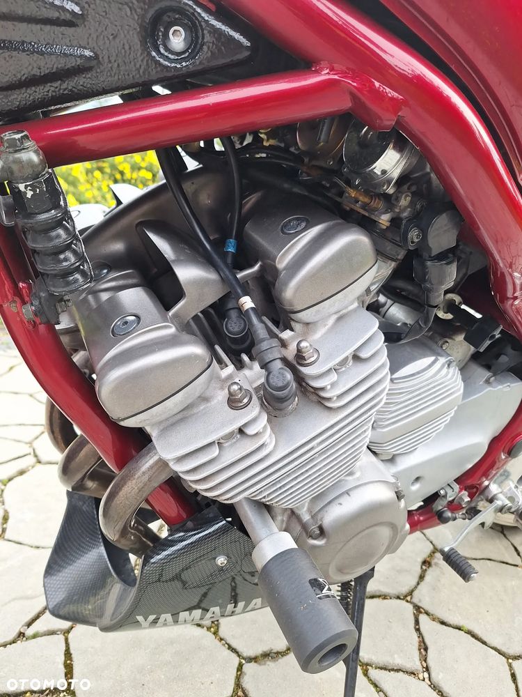 Yamaha XJ - 22