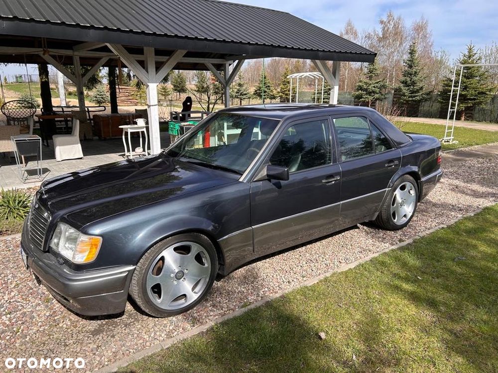 Mercedes-Benz Klasa E - 13