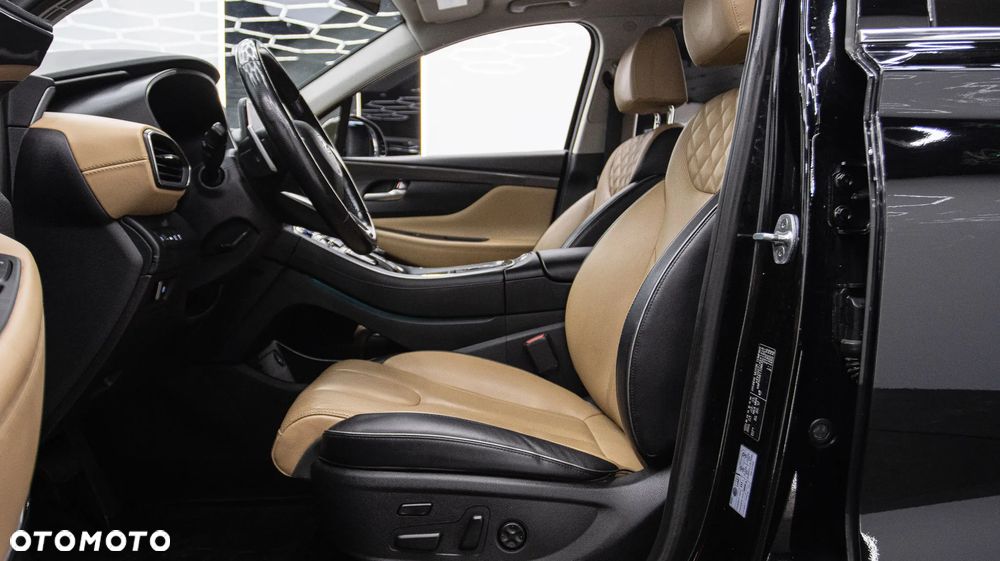 Hyundai Santa Fe 1.6 T-GDI HEV Platinum - 20