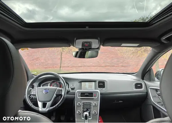 Volvo V60 D4 Drive-E Summum - 11