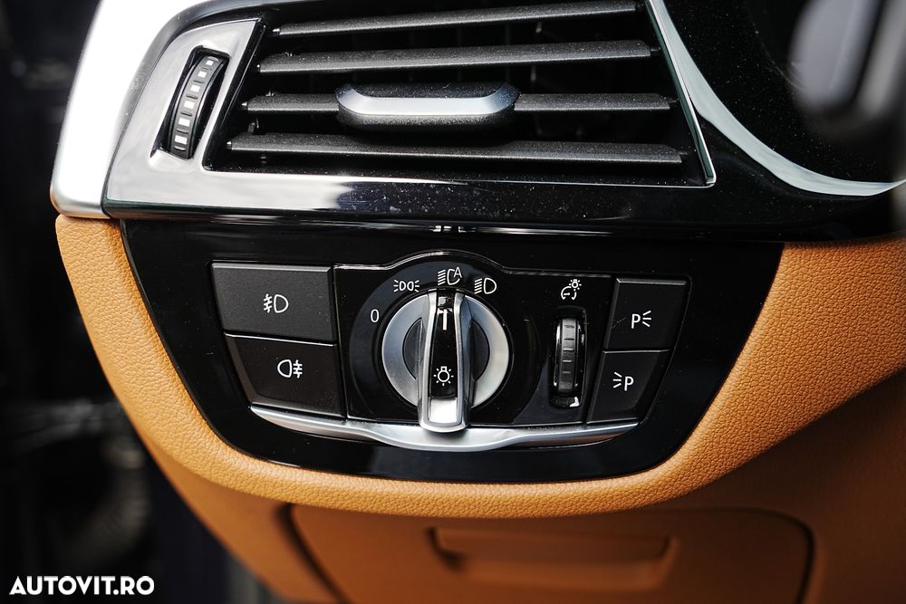 BMW Seria 5 530e xDrive AT PHEV - 30