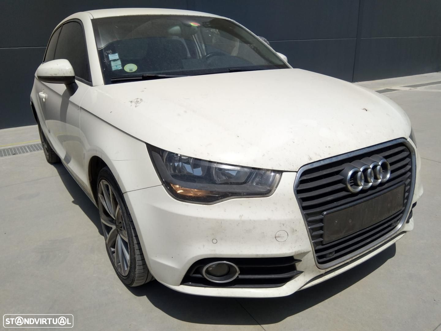 Audi A1 1.6TDi 105cv - 2012 - Para Peças - 3