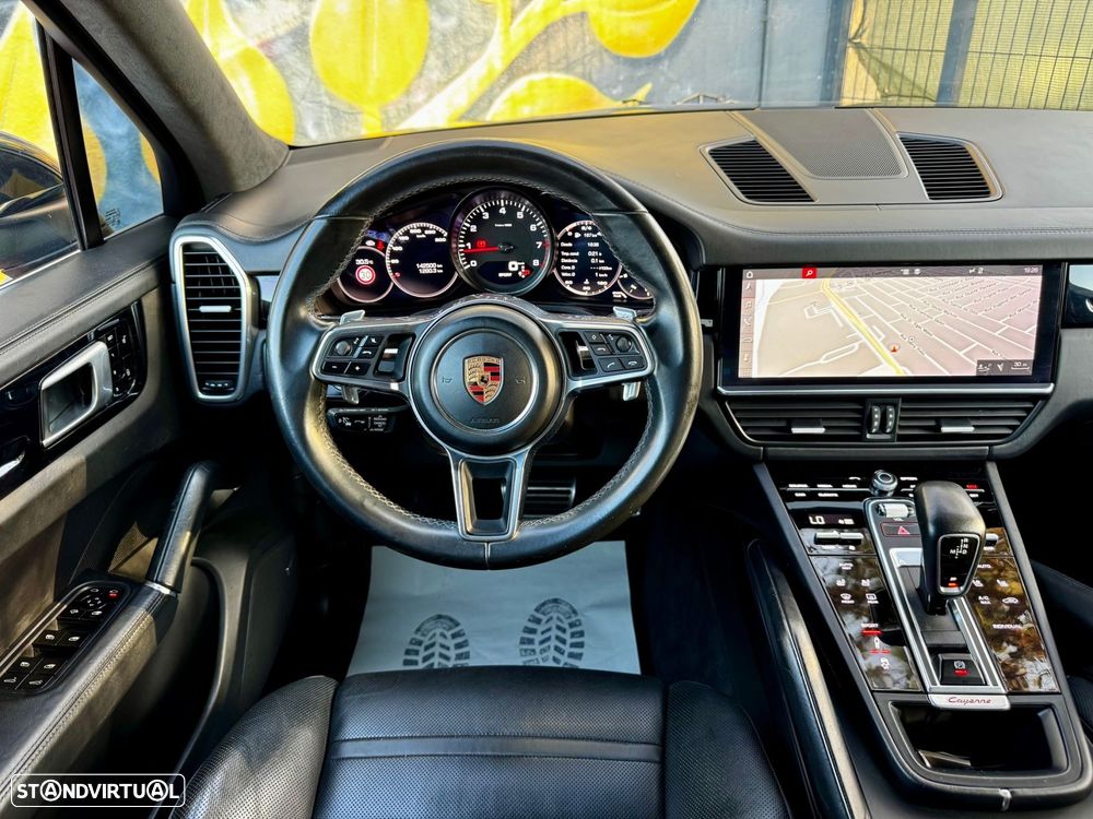 Porsche Cayenne S - 17