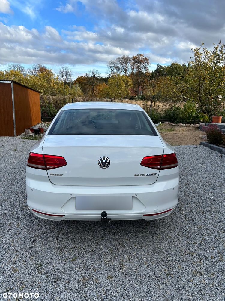 Volkswagen Passat - 5