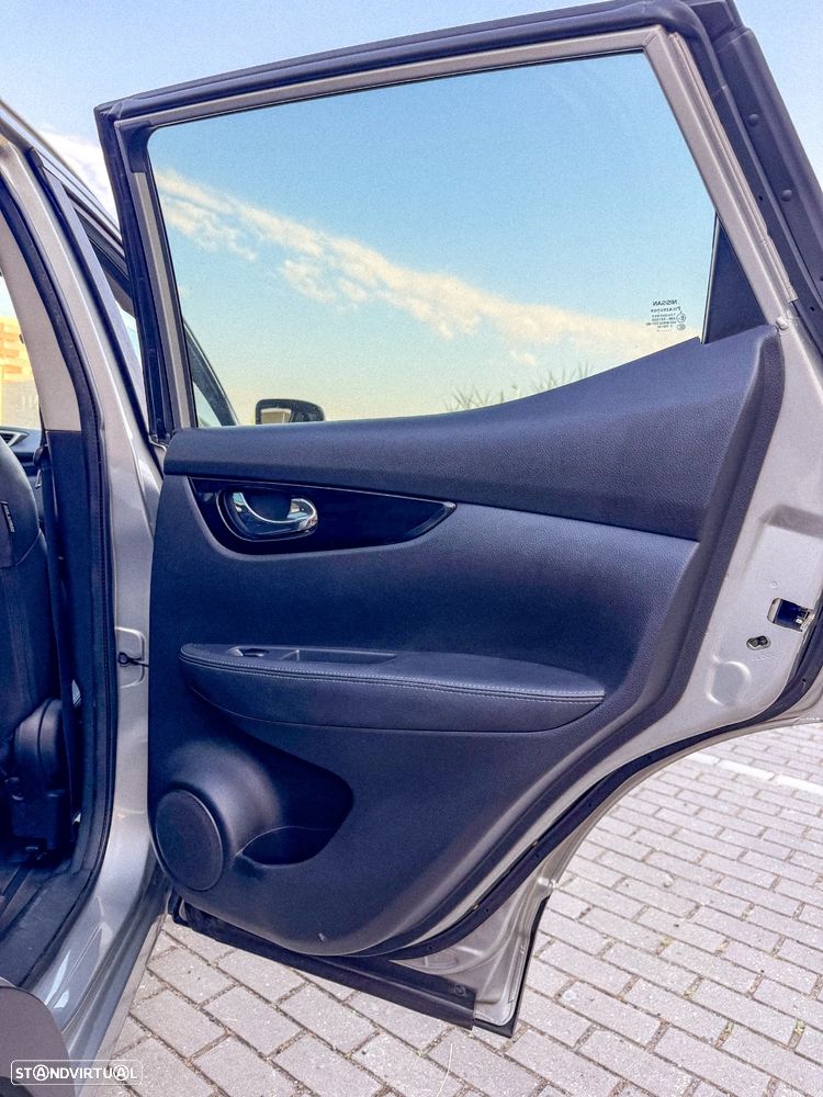 Nissan Qashqai 1.6 dCi Tekna Premium Pele S P.Preta - 22