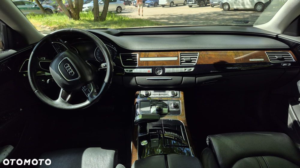 Audi A8 - 9