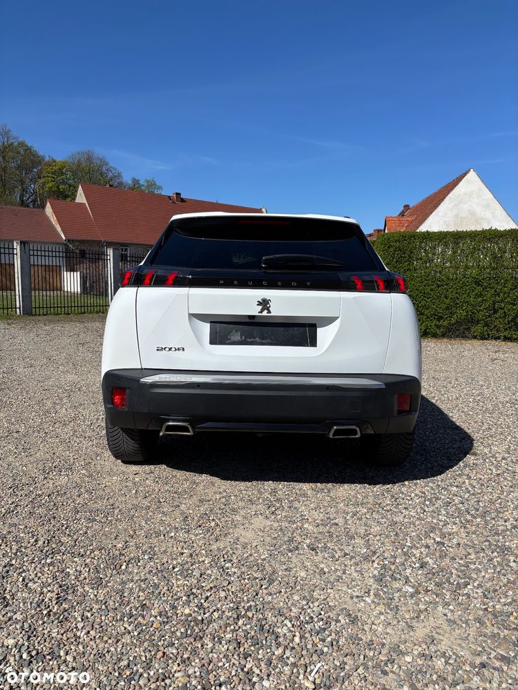 Peugeot 2008 PureTech 130 EAT8 Allure - 8