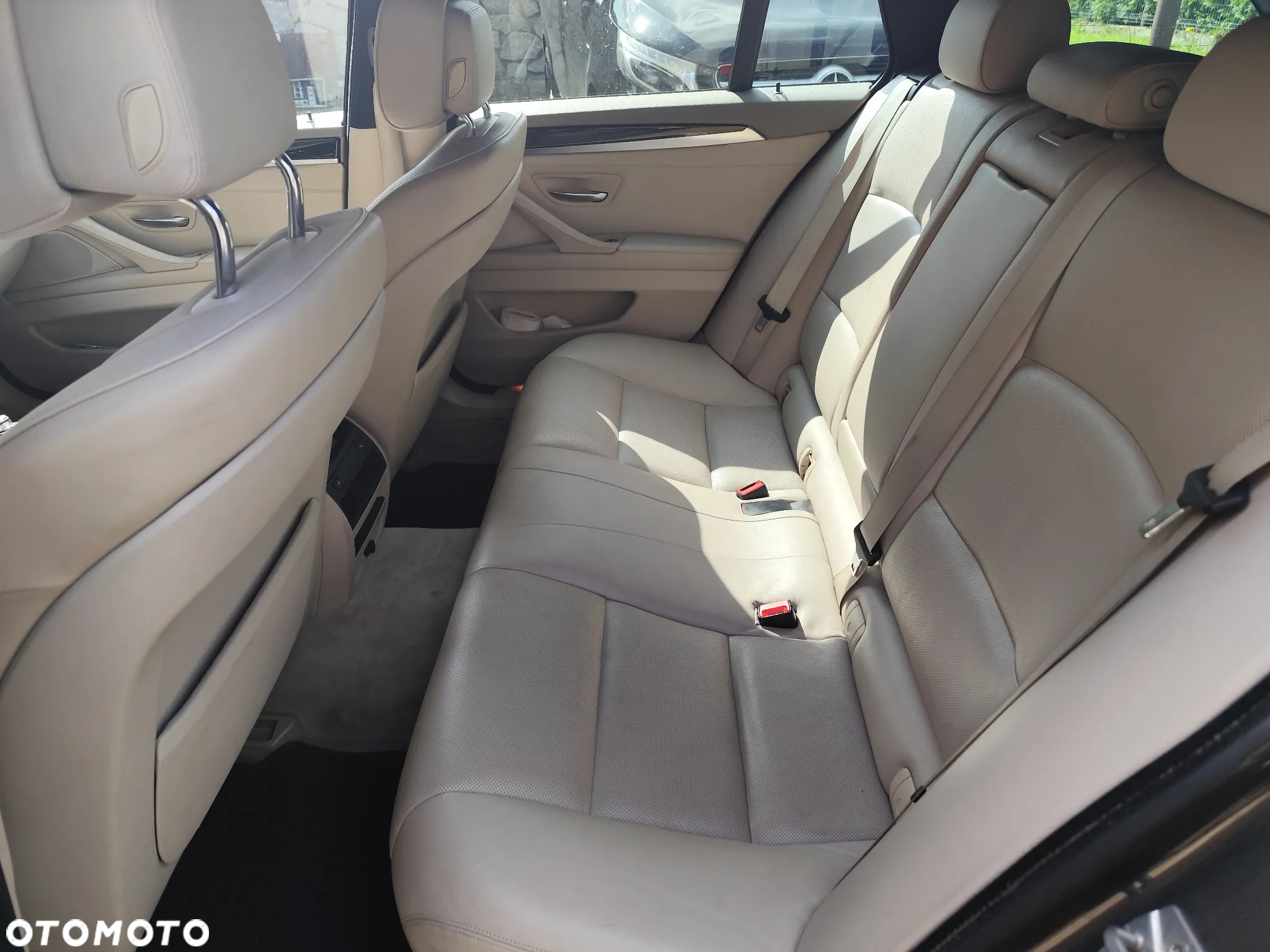 BMW Seria 5 530d Touring - 17