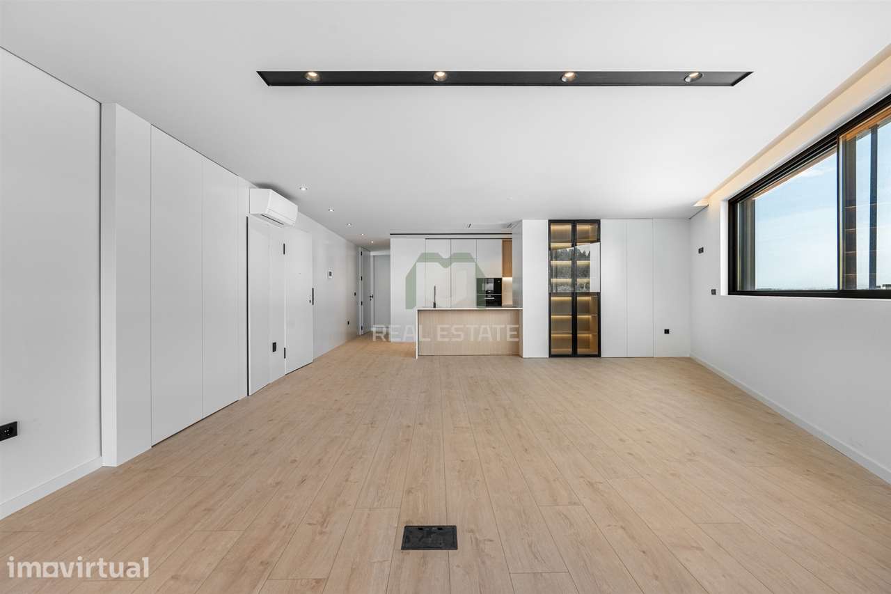 Apartamento T3 Venda em Gondomar (São Cosme), Valbom e Jovim,Gondomar - Grande imagem: 2/28