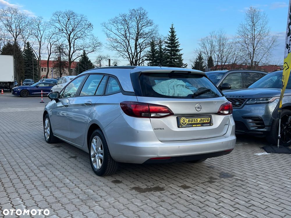 Opel Astra - 7