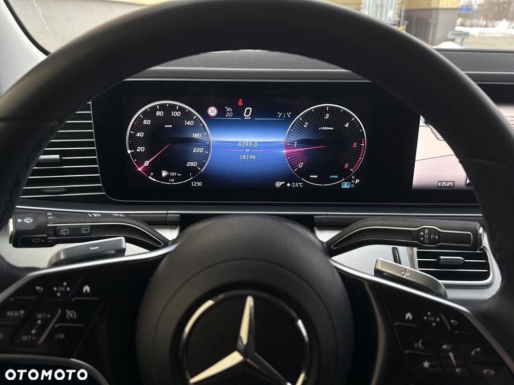 Mercedes-Benz GLE - 15